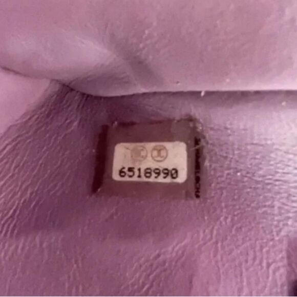 AUTH *Chanel* 🌟OLD MONEY🌟Camel Medallion Patent Leather Classic Tote HandBag Y2K - Picture 4 of 15